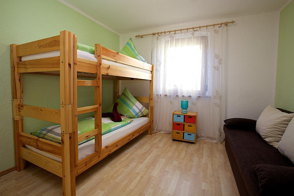 Apartment Fewo Efosa Каппель-Графенхаузен Экстерьер фото