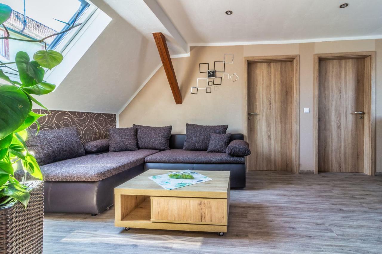 Apartment Fewo Efosa Каппель-Графенхаузен Экстерьер фото