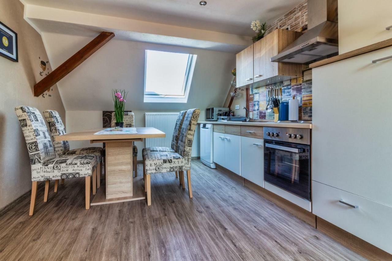 Apartment Fewo Efosa Каппель-Графенхаузен Экстерьер фото